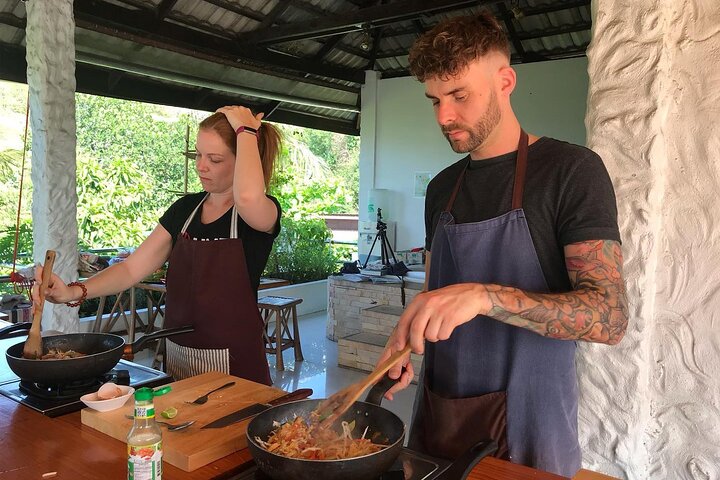 Half Day Thai Cooking Class with Sea View from Koh Tao