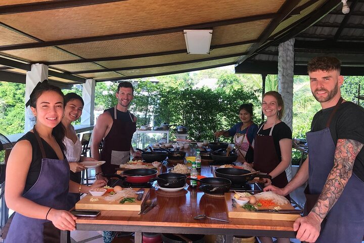 Half Day Thai Cooking Class with Sea View from Koh Tao