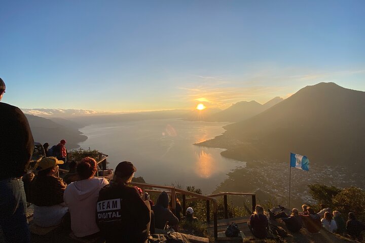 Sunrise Tour in Indian Nose Hike and Views of Lake Atitlan