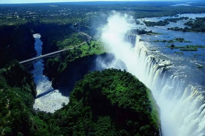 Victoria Falls private Guided tour Zambian Side and Zimbabwe
