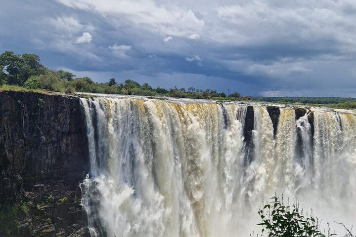 Victoria Falls private Guided tour Zambian Side and Zimbabwe