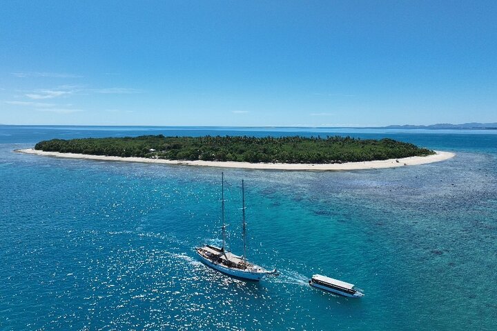 Captain Cook Cruises Fiji- All-inclusive Island & Reef Day Sail