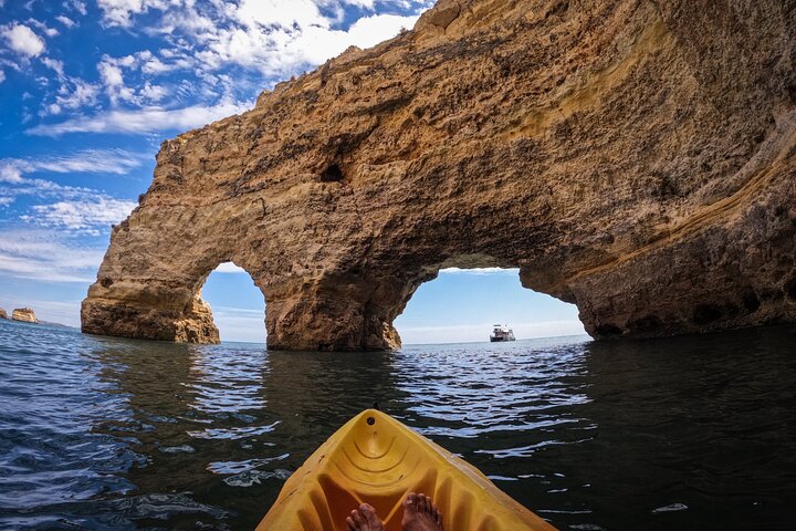 Benagil: Caves, Beaches, and Secret Spots Guided Kayak Tour
