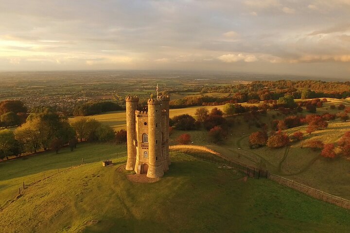 Private Full Day Cotswolds Tour from London Historic Towns