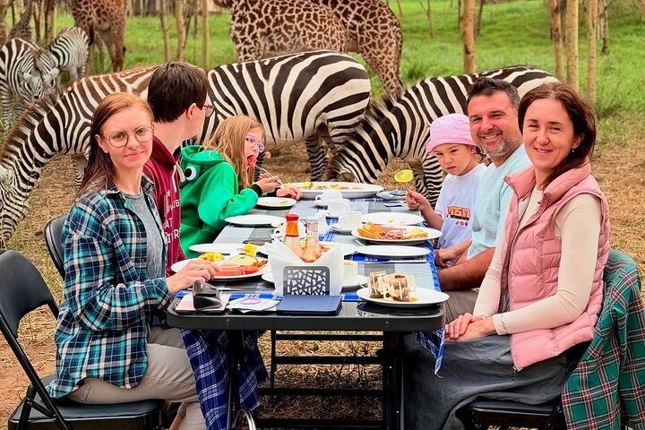 1 Day Trip to Serval Wildlife Sanctuary and Maasai village tour