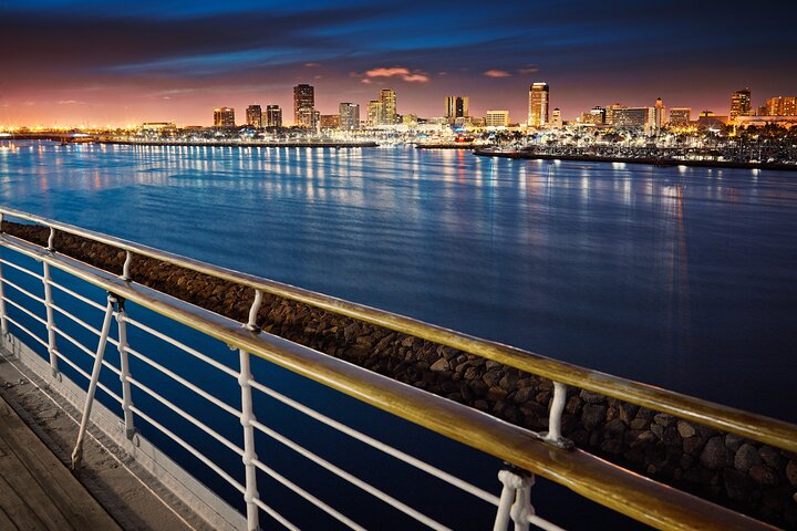 Queen Mary Glory Days Historical Tour