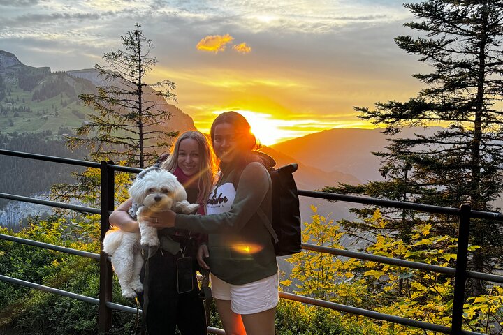 The best Sunset hike with Cheese Fondue