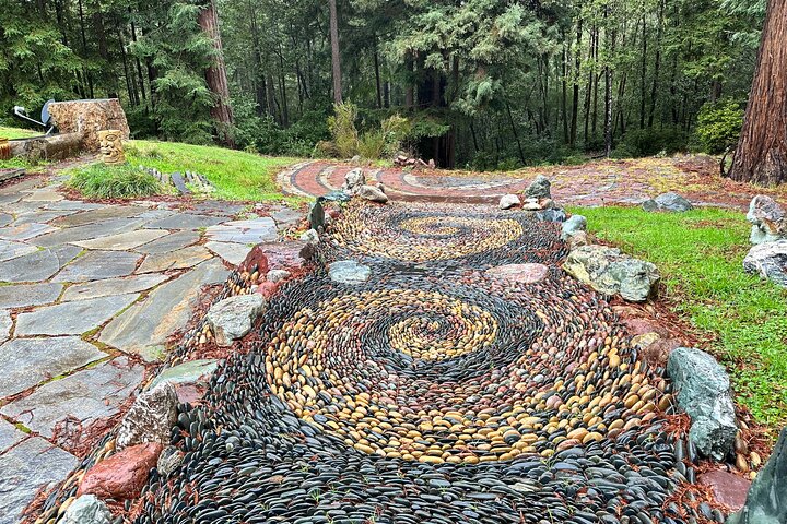 Stone Ranch Guided Stone Art Tour