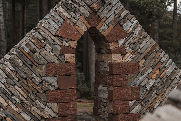 Stone Ranch Guided Stone Art Tour