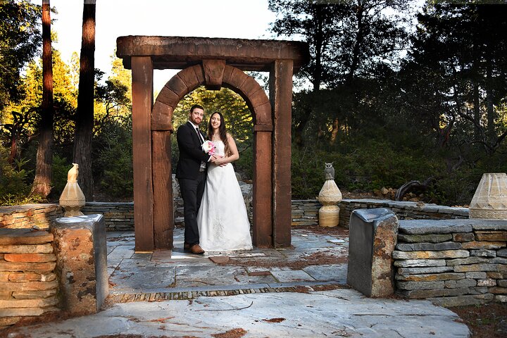 Stone Ranch Guided Stone Art Tour