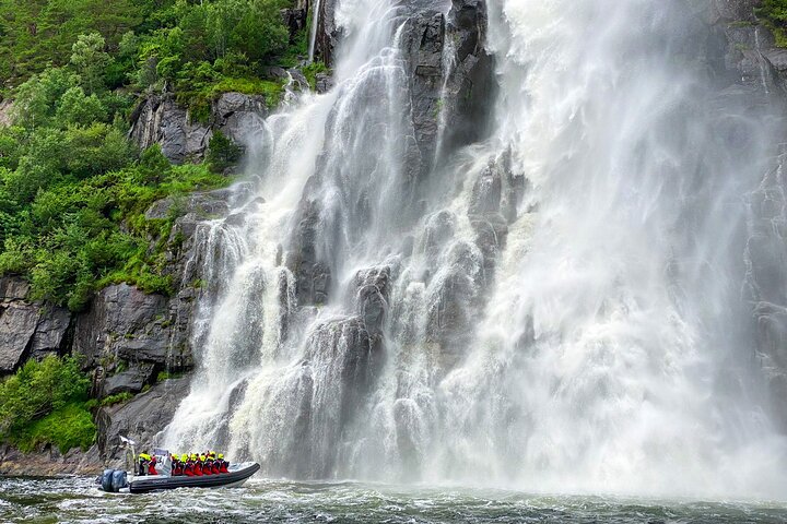 Pulpit Rock RIB-Safari & Hike Combo Tour from Stavanger