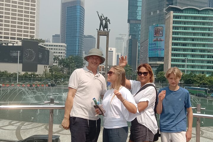 Jakarta Half-Day Sightseeing Tour To Modern City and Old Town