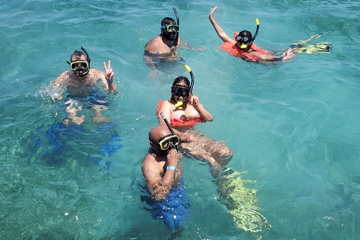 Caye Caulker Marine Reserve 3 Stops Snorkeling Adventure