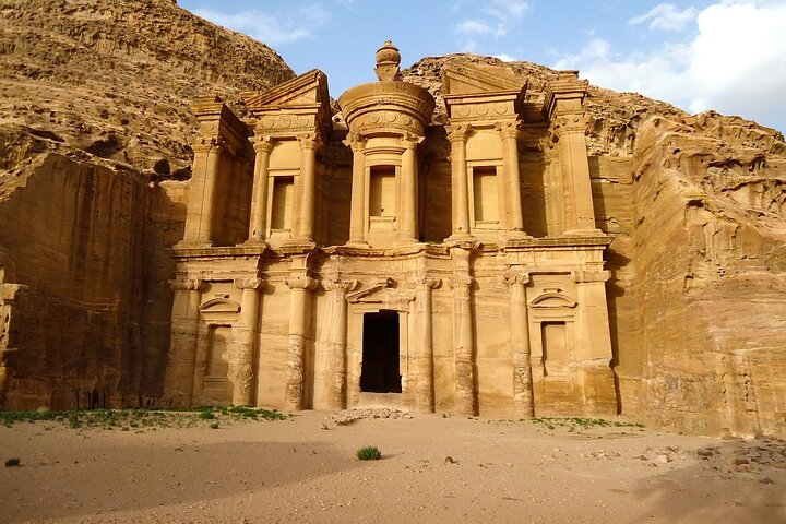 Amman Petra Full-Day Trip