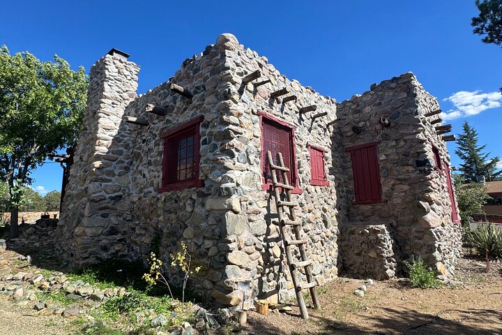 Prescott Private Day Tour with Transportation