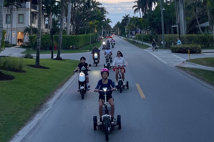Naples Florida Electric Trike Tour - Fun For The Entire Family!