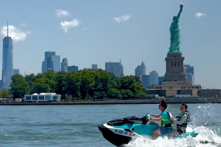 NYC Jet Ski Landmark Sightseeing Tours