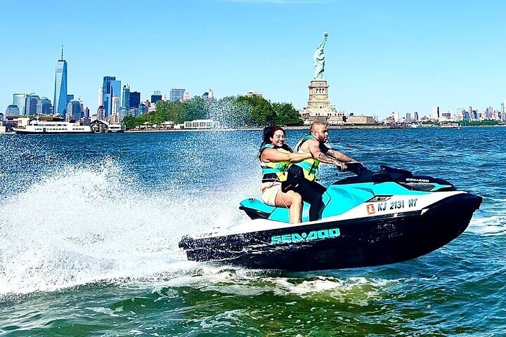 NYC Jet Ski Landmark Sightseeing Tours