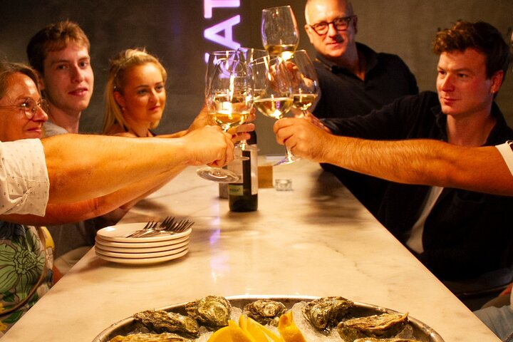San Sebastian Food & Pintxos Tour with 12 Food & Drinks Tastings