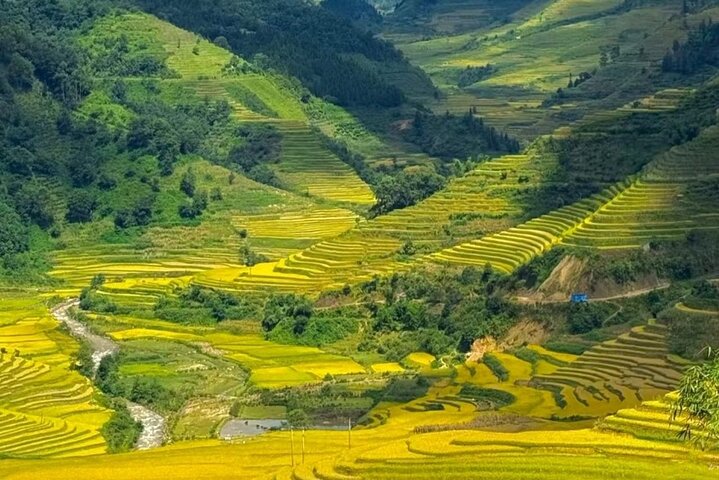 2 Days Honghe Yuanyang Hani Rice Terraces Private Tour