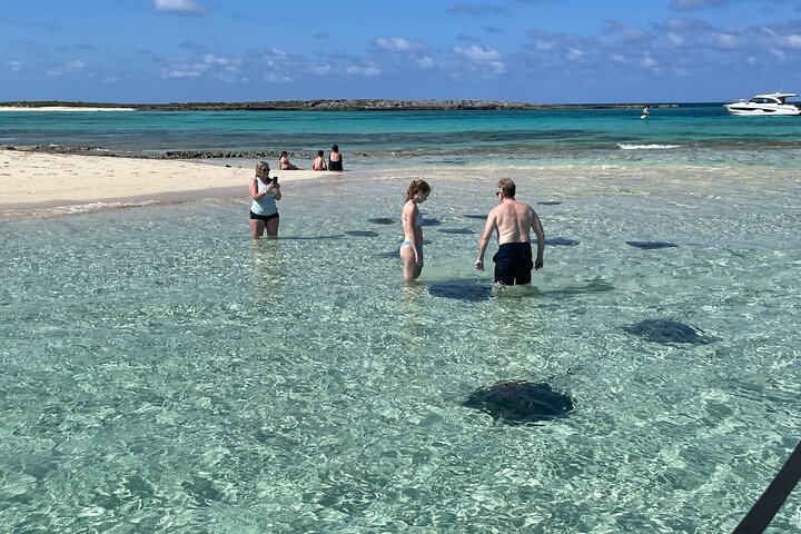 Honeymoon Harbour and The Sapona Day Trip