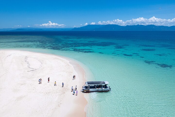 Outer Reef Mackay Cay Sail & Snorkel Adventure from Port Douglas