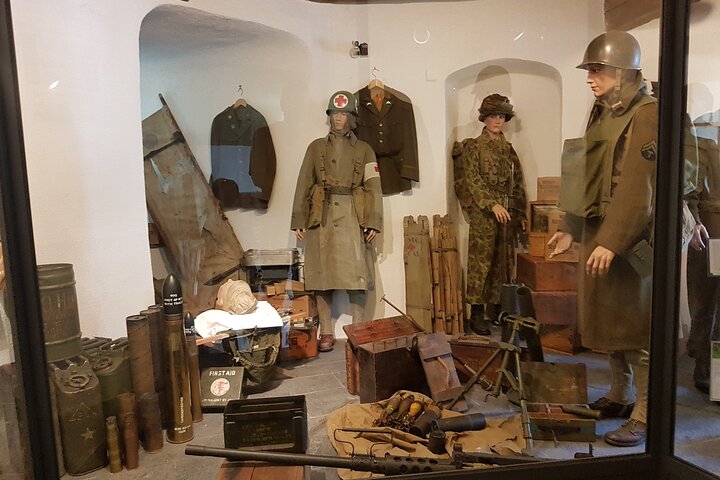 Luxembourg: WWII Battlefield, Castle & Abbey Private Day Tour