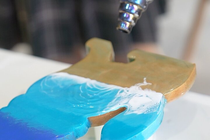 Okinawa Blue Wave Resin Art Class in Naha | Next Day Pickup