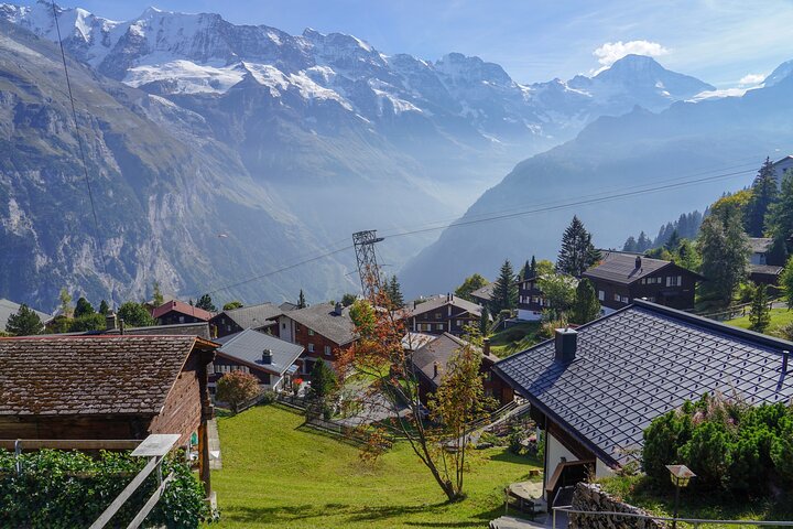 Lauterbrunnen-Mürren: Swiss Alps Small Group Tour from Bern