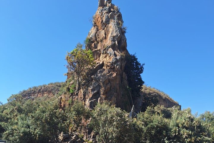 Full-Day Tour to Hell's Gate and Lake Naivasha from Nairobi