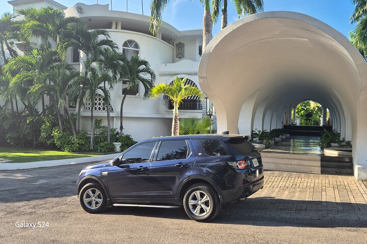 Premium Taxi and chauffeur services in Port-au-Prince Haiti