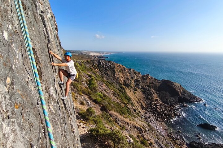 Lisbon Rock Climbing Experience
