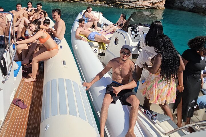 Speedboat Tour Swimming Snorkeling in Pigeon Cave Mirror Beach