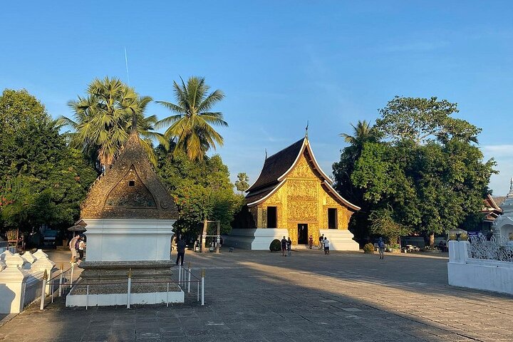 Full Day Private Luang Prabang City Tour