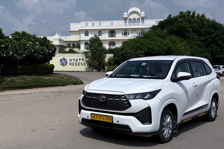 Kolkata Airport to Kolkata Hotels drop: Private Transfers