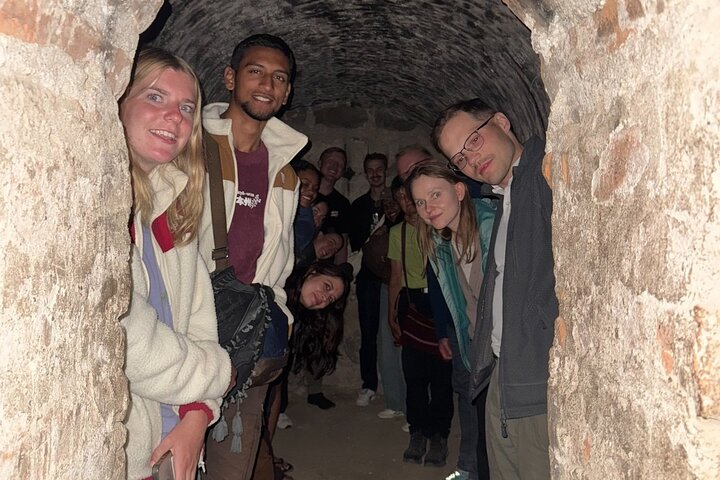 Lima to Paracas: Islands, Slave Tunnels & National Park in 1 day!