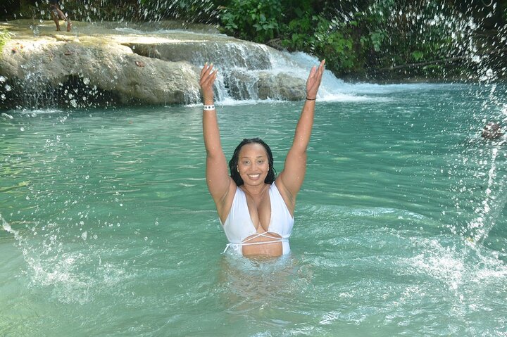 Blue Hole and Bamboo Rafting Ocho Rios