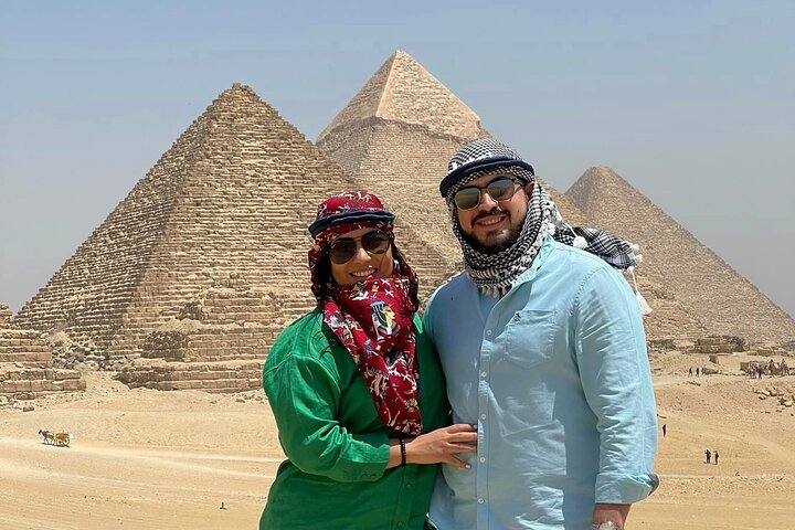 All Inclusive Tour to Giza Pyramids Sakkara from Alexandria Port