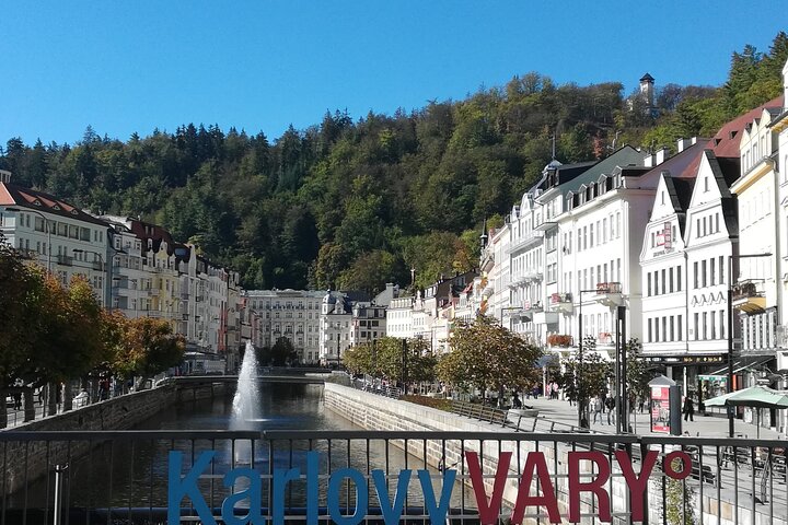 Karlovy Vary Private Tour in Spanish