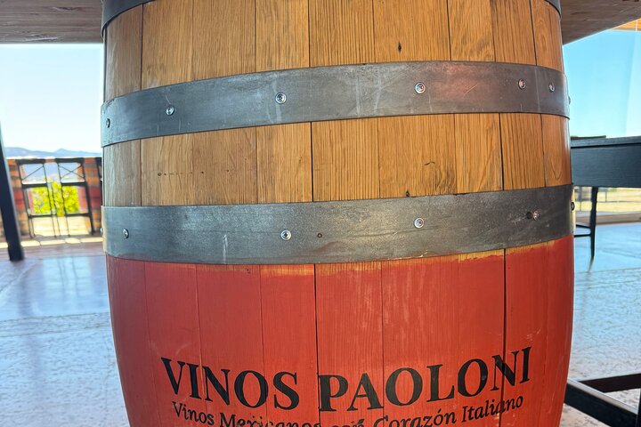 Private Deluxe Wine Tour to Valle de Guadalupe by Luxury Vehicle