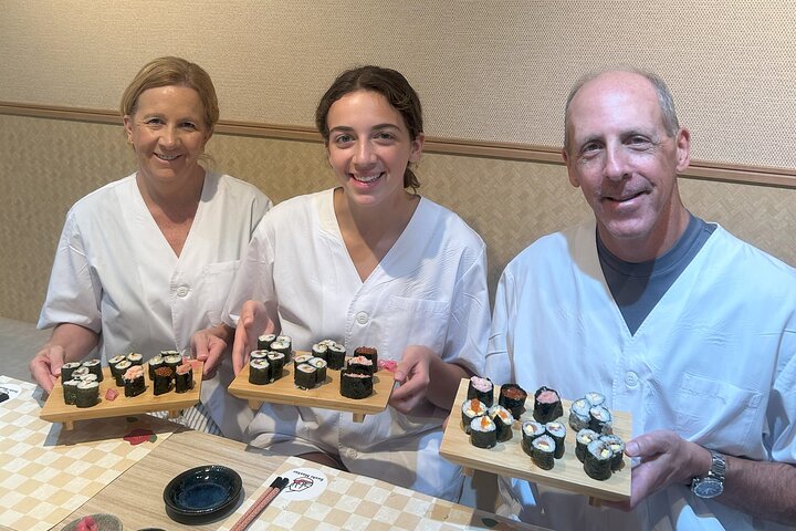 Osaka Sushi Making Class – Hands-On Nigiri & Rolls (Same-Day OK)