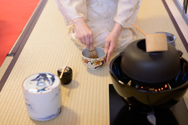 Private Kimono and Tea Ceremony Experience in Inuyama Castle Town