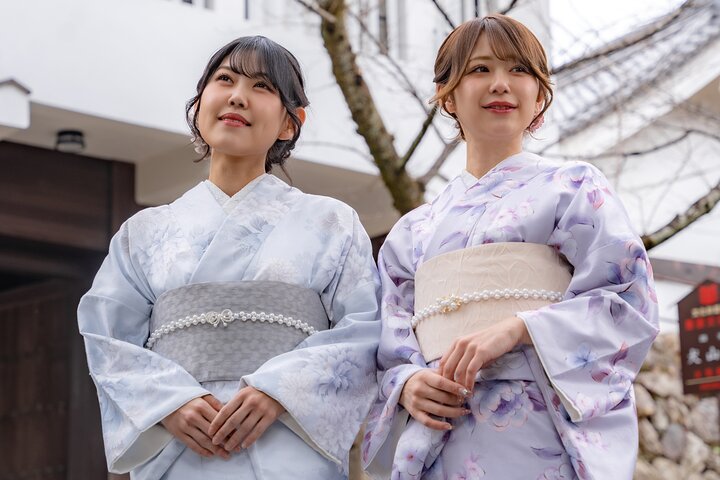 Private Kimono and Tea Ceremony Experience in Inuyama Castle Town