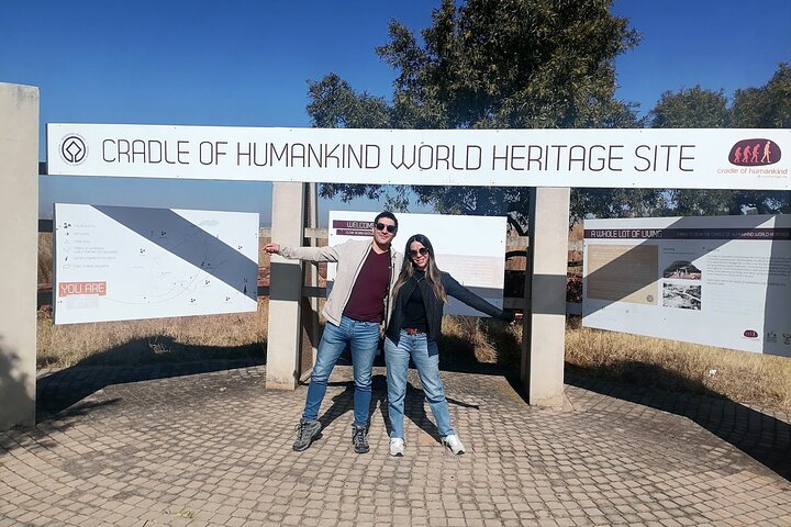 Sterkfontein Caves and Maropeng Museum Half Day Tour