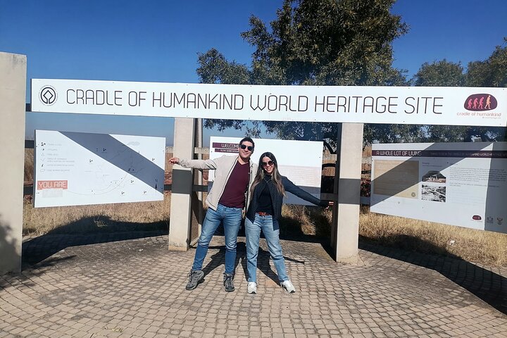 Sterkfontein Caves and Maropeng Museum Half Day Tour