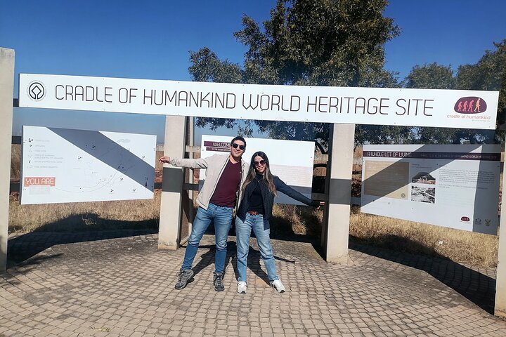 Sterkfontein Caves and Maropeng Museum Half Day Tour