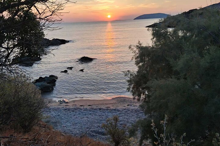 Lake Vouliagmeni Thermal Spa And Temple Of Poseidon Tour