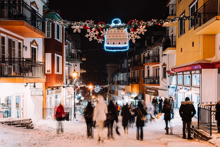 Private Transfer To Montreal YUL Airport From Mont-Tremblant