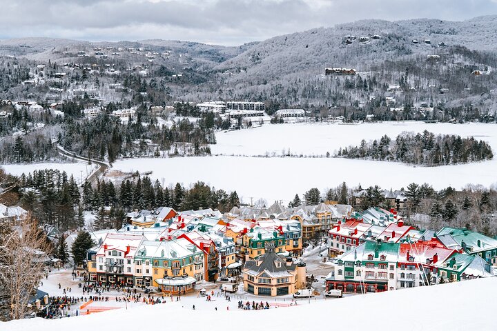Private Transfer To Montreal YUL Airport From Mont-Tremblant