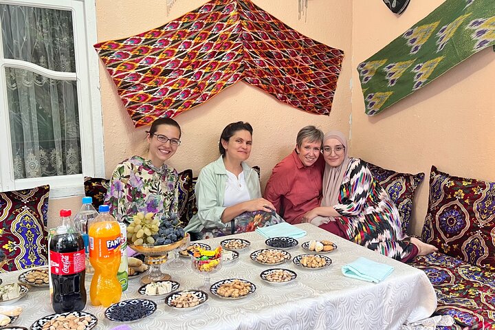 Authentic Uzbek Plov Cooking Experience